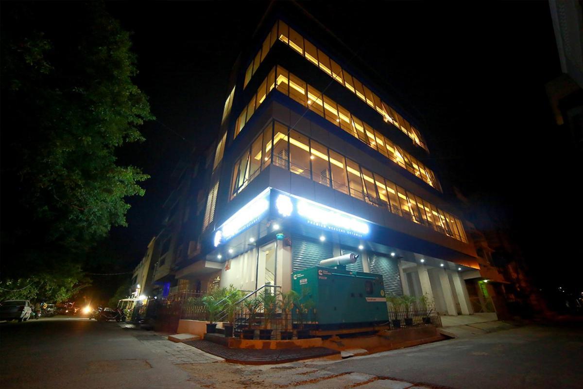 Sapphire Inn Pondicherry Exterior photo